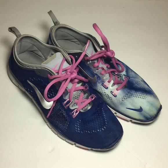 Nike Shoes - Nike Free 5.0 TR Fit